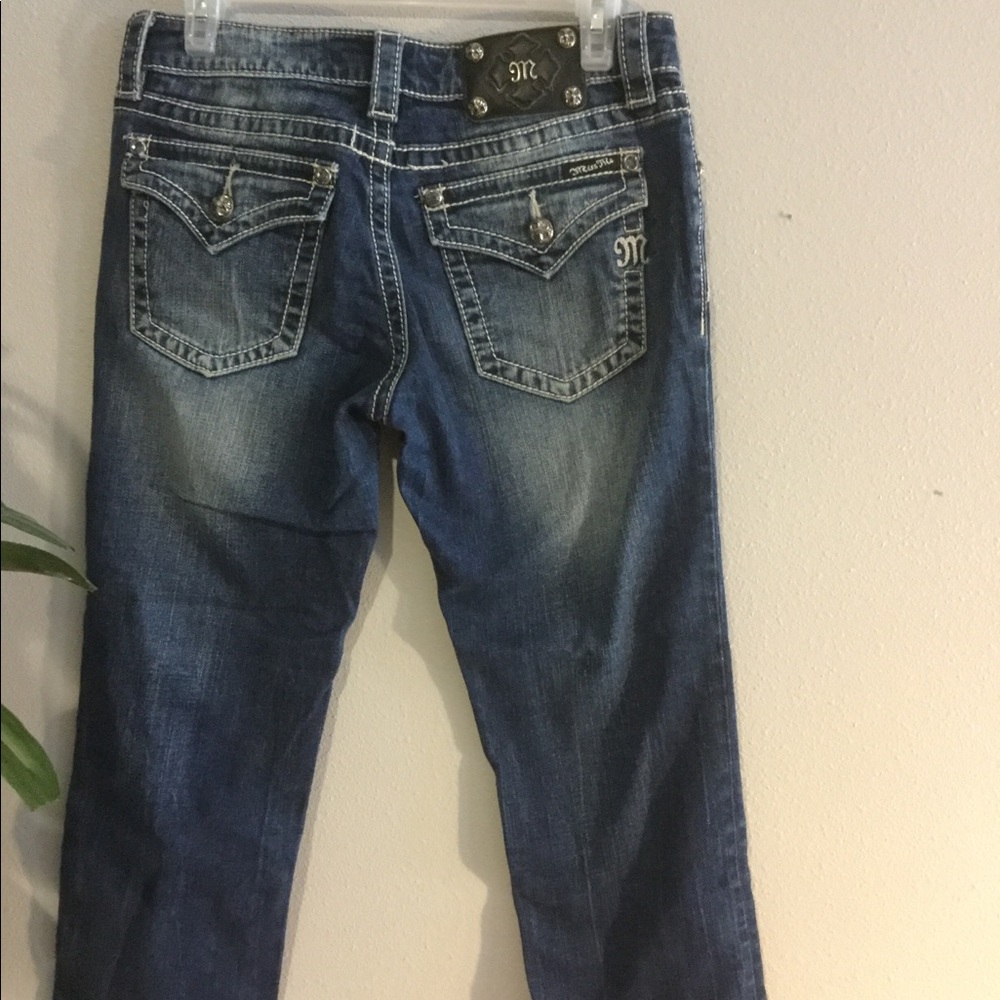 Miss Me Capri Jeans